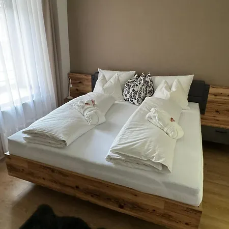 Alpin Am Dorfbrunnen Steinach Apartment *