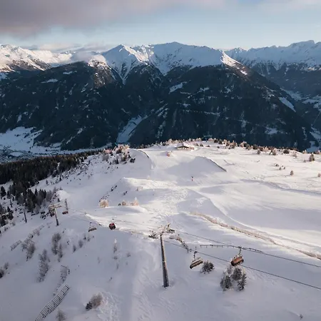 Alpin Am Dorfbrunnen Junior * Steinach am Brenner
