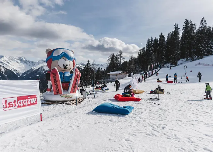 Alpin Am Dorfbrunnen Junior Steinach am Brenner